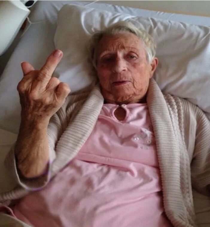 анекдоты приколы. слабоумие у пожилых. мы тебя не больно зарежем чик и ты. элина элис иллюстратор. демотиваторы про старость.