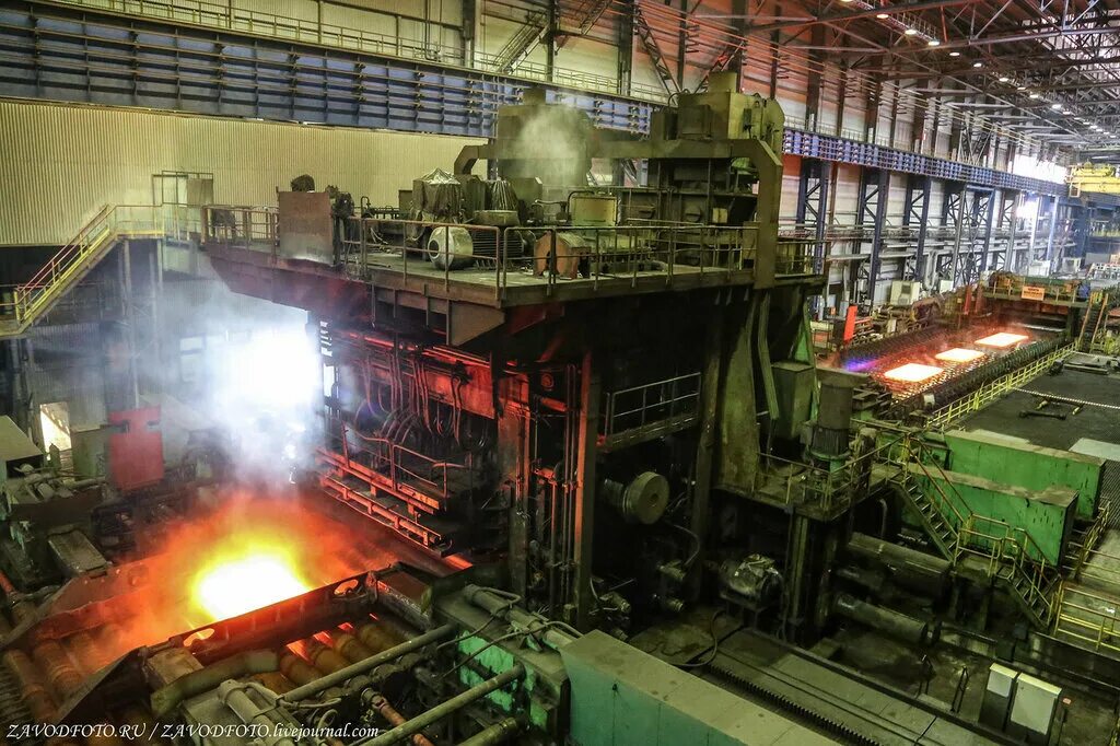 Оао челябинский металлургический комбинат мечел. Сколько лет комбинату. Ммк комбинат магнитогорск. Стан 5000 ммк магнитогорск. Доменный цех ммк магнитогорск.