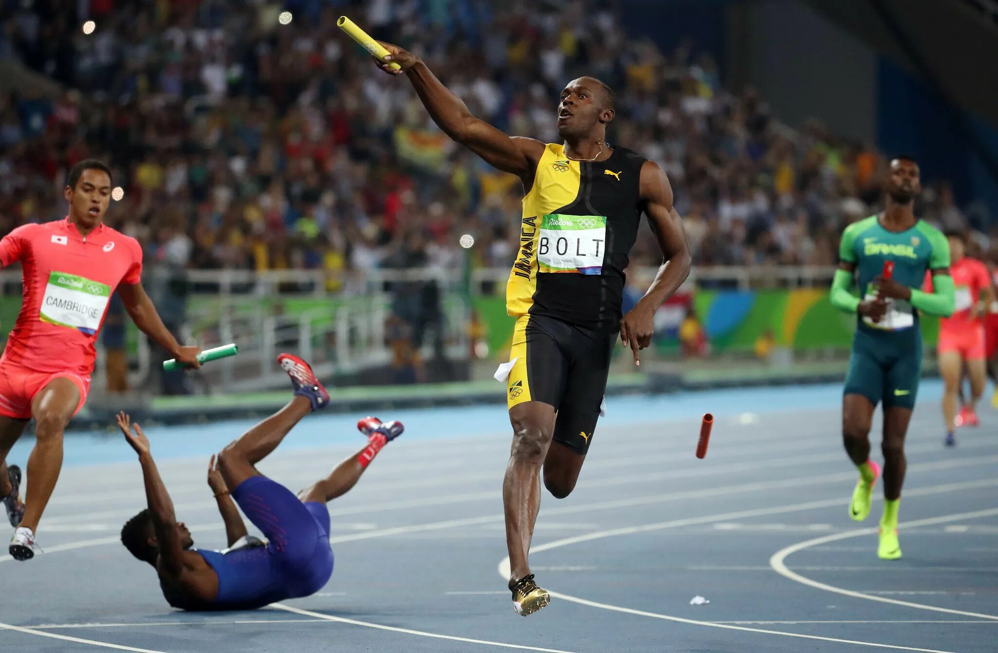 Быстрый бегун в мире. Usain Bolt. Усейн болт 2008. Усейн болт с медалями. Усэйн болт 2023.