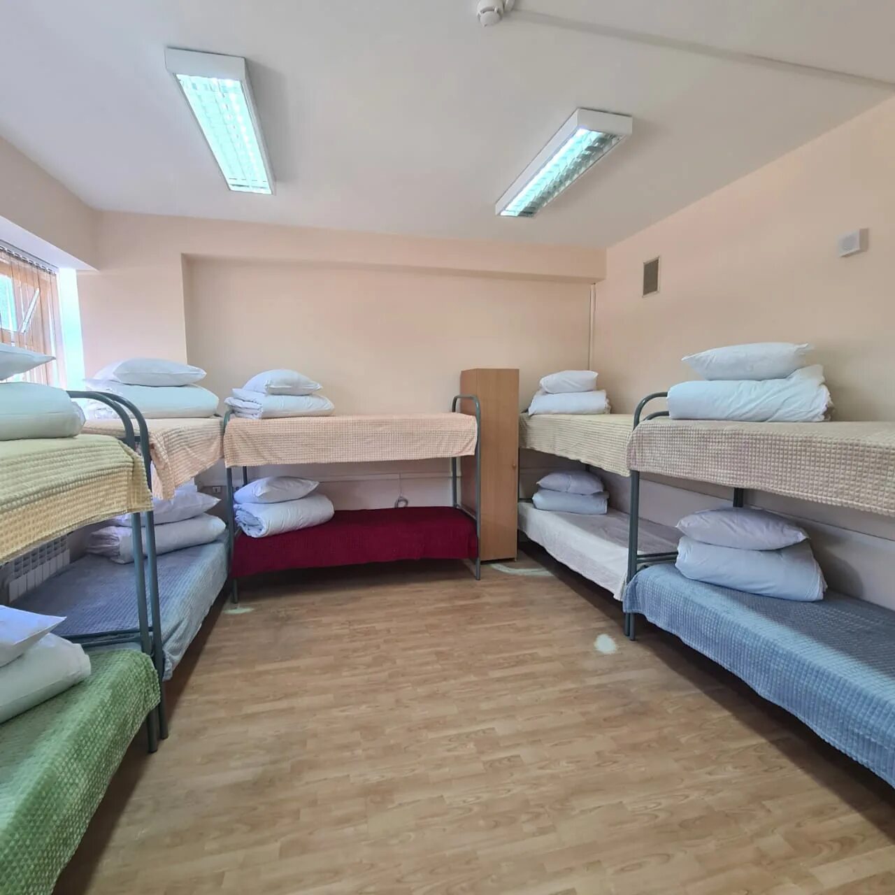 вест хостел кб 450 рублей. коньково хостел москва. хостел печатники. хостелы складочной 1. хостел теплый стан.