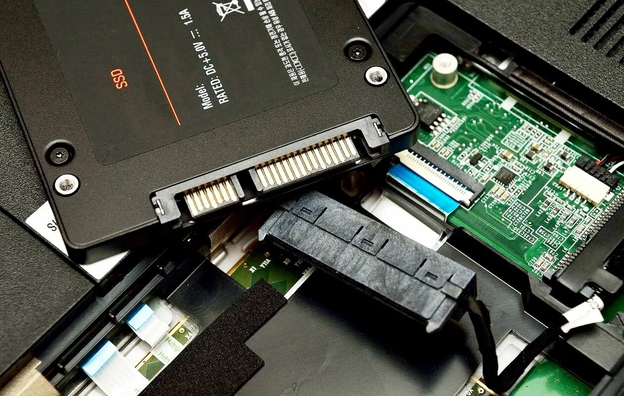 Satafirm s11 SSD. SSD накопитель SATA. SSD SATA 3 для ноутбука. SSD m2 SATA ноутбук. Память ssd для ноутбука