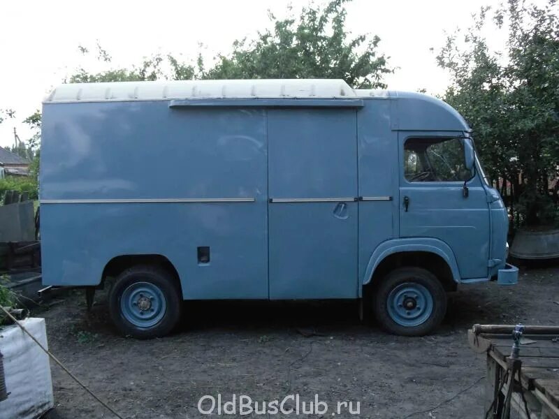 Авиа авто с пробегом. Avia фургон. Avia микроавтобус. Авиа 21 фургон. Avia a31 кунг.