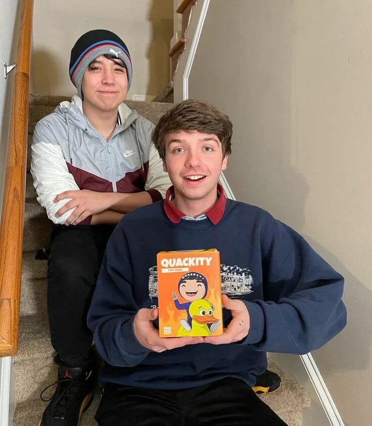 Quackity and reader