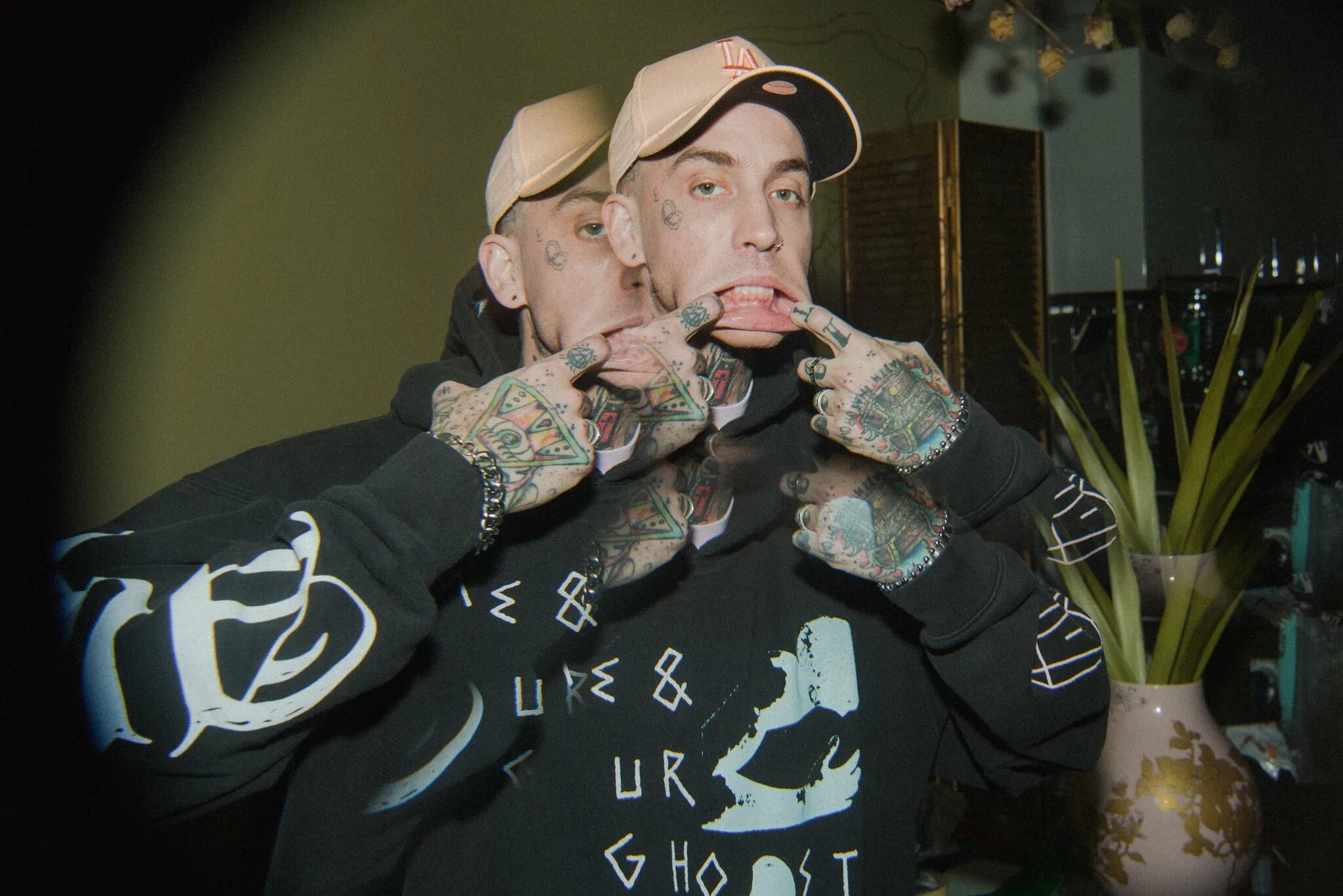 Blackbear. Blackbear 2020. Blackbear 2021. Blackbear ориентация.