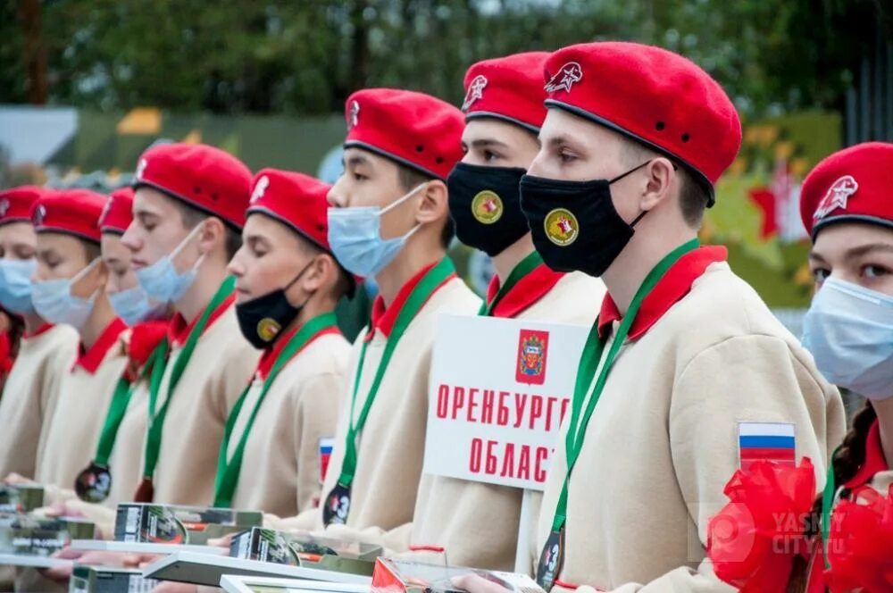 Я уже упоминал о зарнице. Зарница игра. Повязка на руку для зарницы. Зарница игра. Зарница 22.