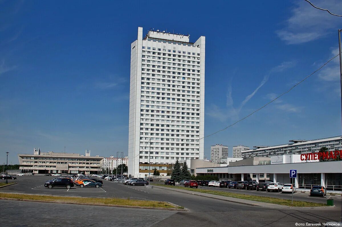 Врач на дом зеленоград zelenograd zapoy su. Центральная площадь Зеленоград. Зеленоград Центральная площадь 1. Центральная площадь 3 Зеленоград. Г. Зеленоград, Центральная площадь, д.1.