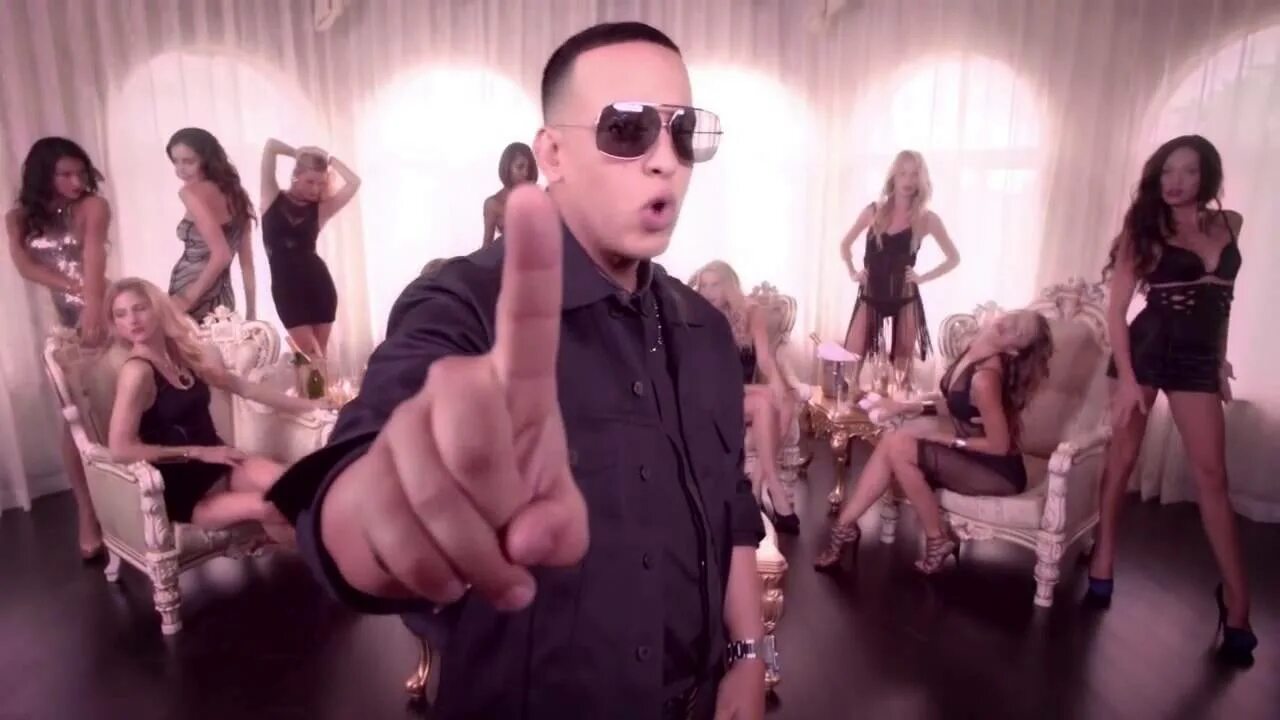 Девушка из клипа Daddy Yankee - Descontrol. Все клипы Daddy Yankee. Daddy Yankee Prestige.