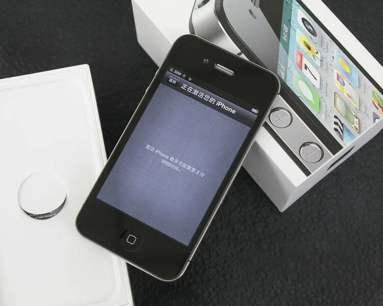 Разблокированный apple iphone. Айфон 4s. Apple iphone 4s 8gb Black. Айфон 4s 8 ГБ. Телефон 8 ГБ.