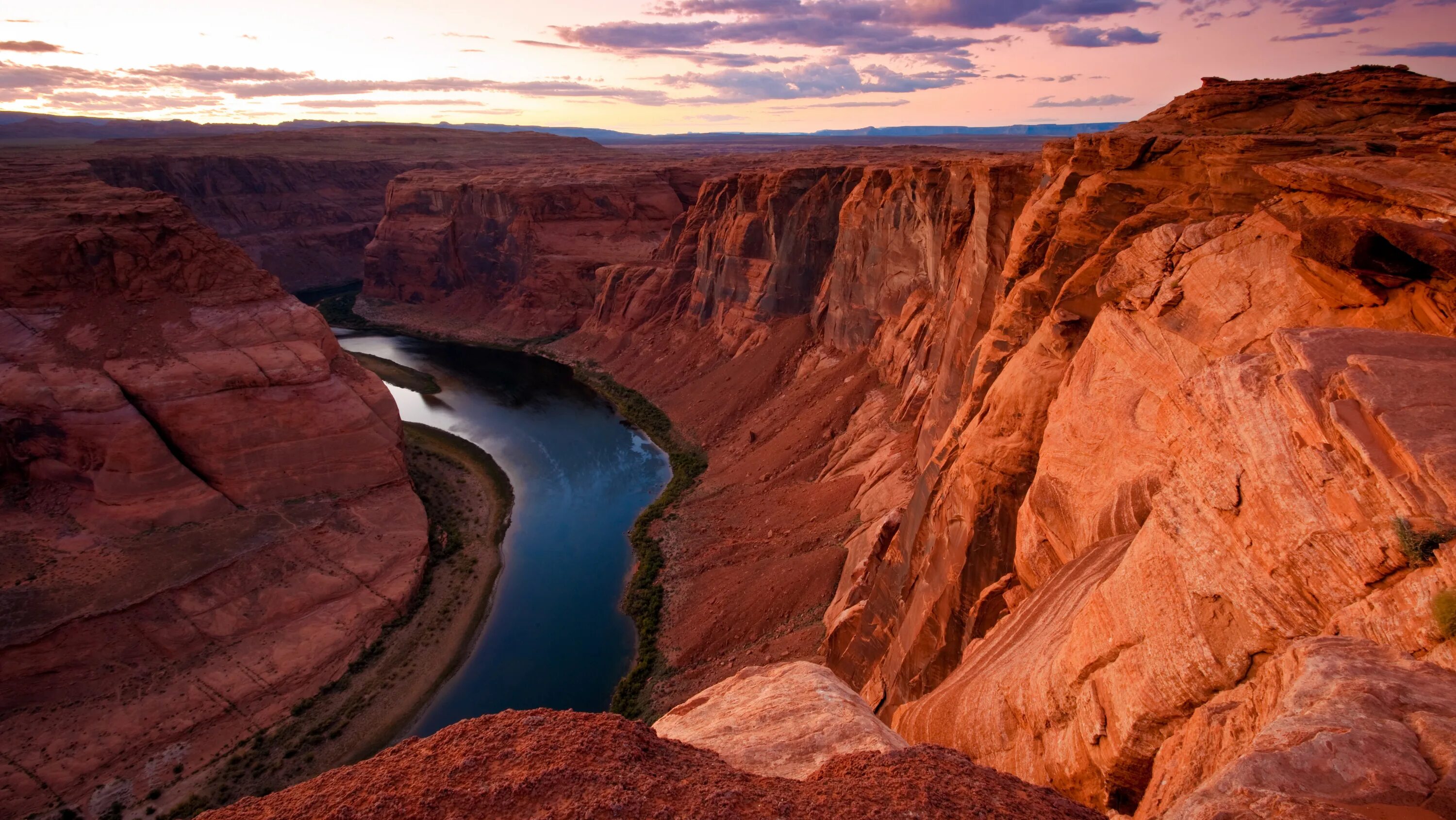 Каньон реки Колорадо. Гранд-каньон (Grand Canyon). Каньон Глен Аризона США. Гранд каньон и река Колорадо. Большой каньон реки колорадо