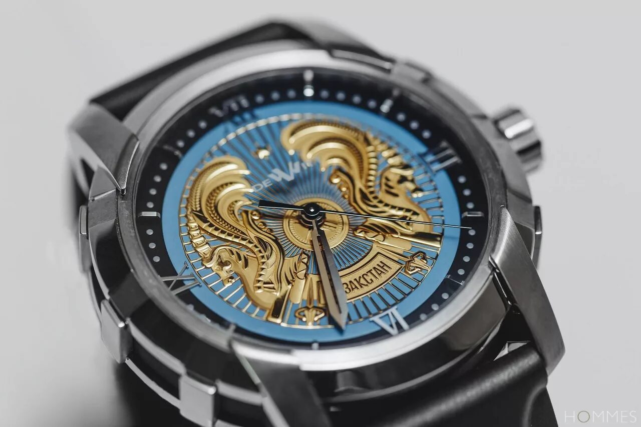 Наручные часы астана купить. Ulysse Nardin Kazakhstan. Необычные часы Казахстан. Часы Отан. Часовая мануфактура.