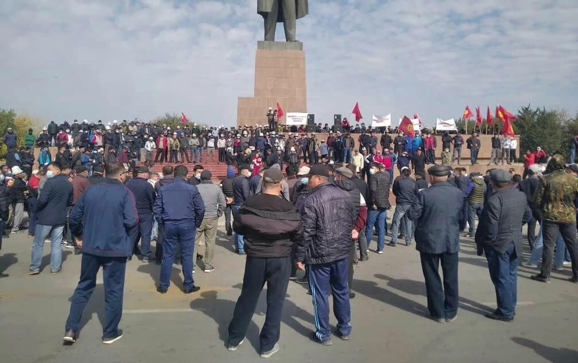 Школы кыргызстана строительство. Депутат таджикистана. Новости ош сегодня. Киргизия новости. Погода ош сегодня.