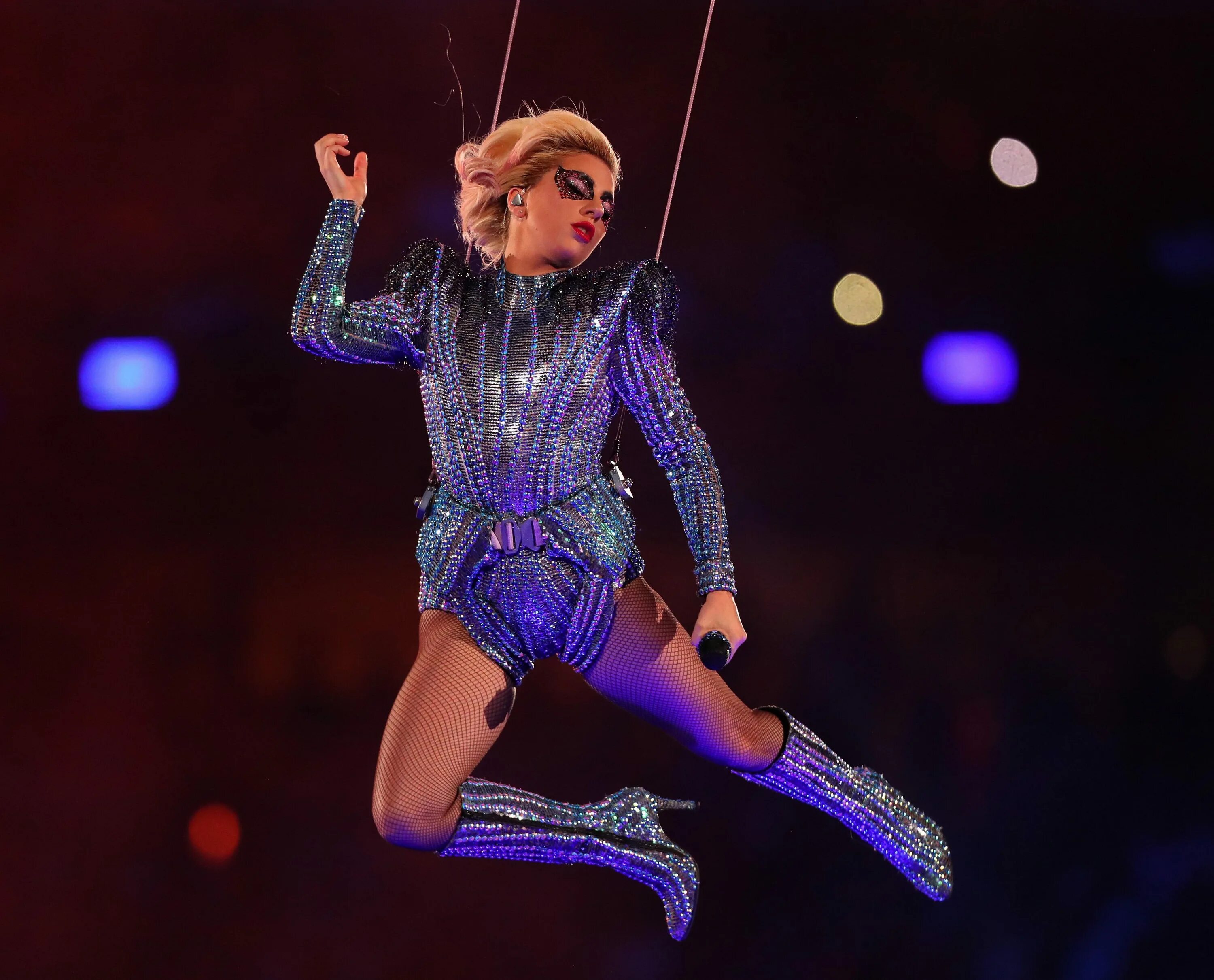 Шоу леди гаги. Леди гага супербоул. lady gaga super bowl 2017. super bowl halftime show 2017. lady gaga pepsi show.