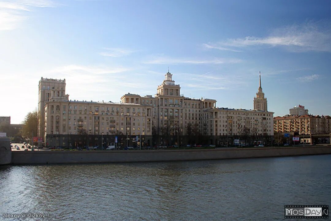 Т шевченко 1. Москва набережная тараса шевченко д1. набережная тараса шевченко дом 1. сталинка набережная тараса шевченко. дом нефтяников на набережной тараса шевченко.