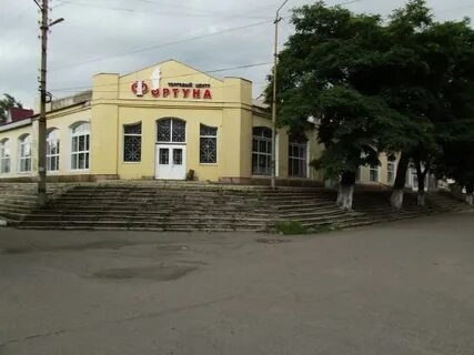 Телефон в красном луче