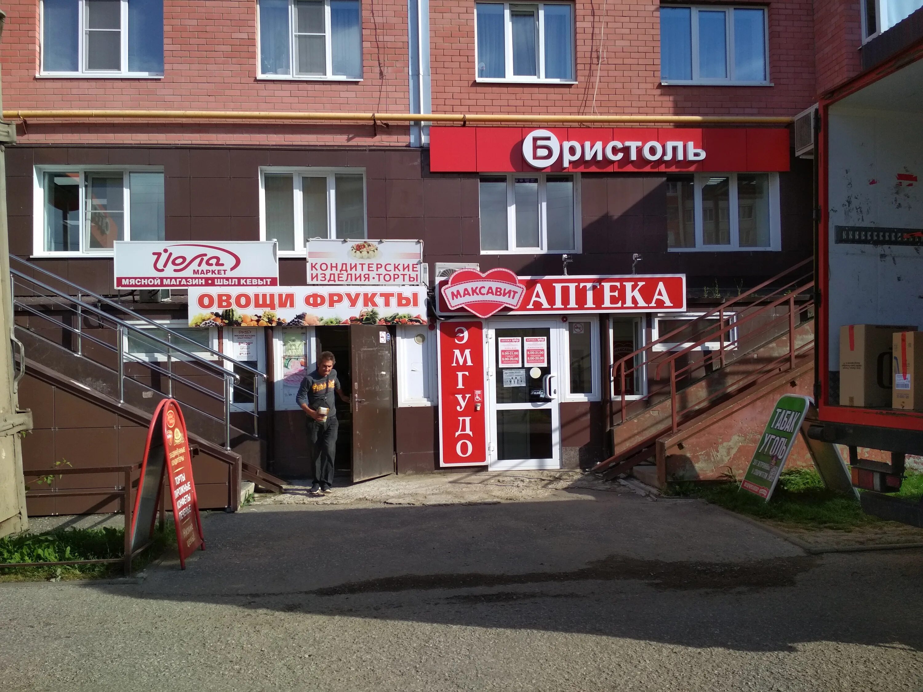Мебельная фабрика в верхней аллоджио - Гранд Проект Декор.ру