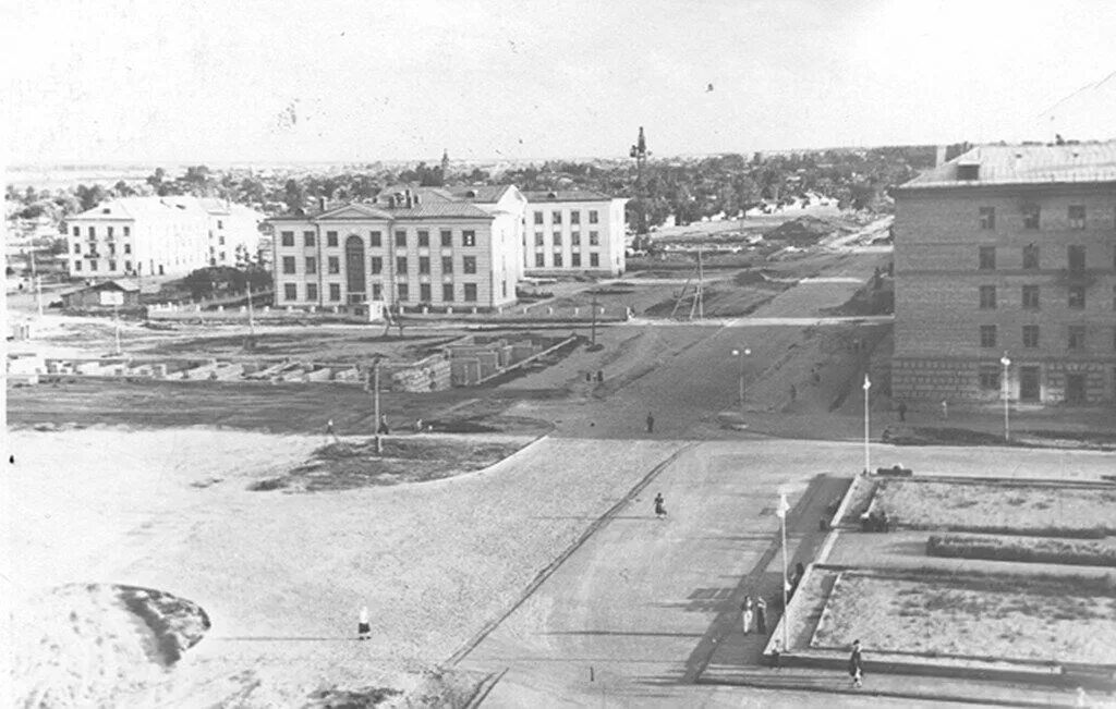 Рубцовск 1990. Старый город рубцовск. Рубцовск старый вокзал. Рубцовск история. Старая площадь ленина рубцовск.