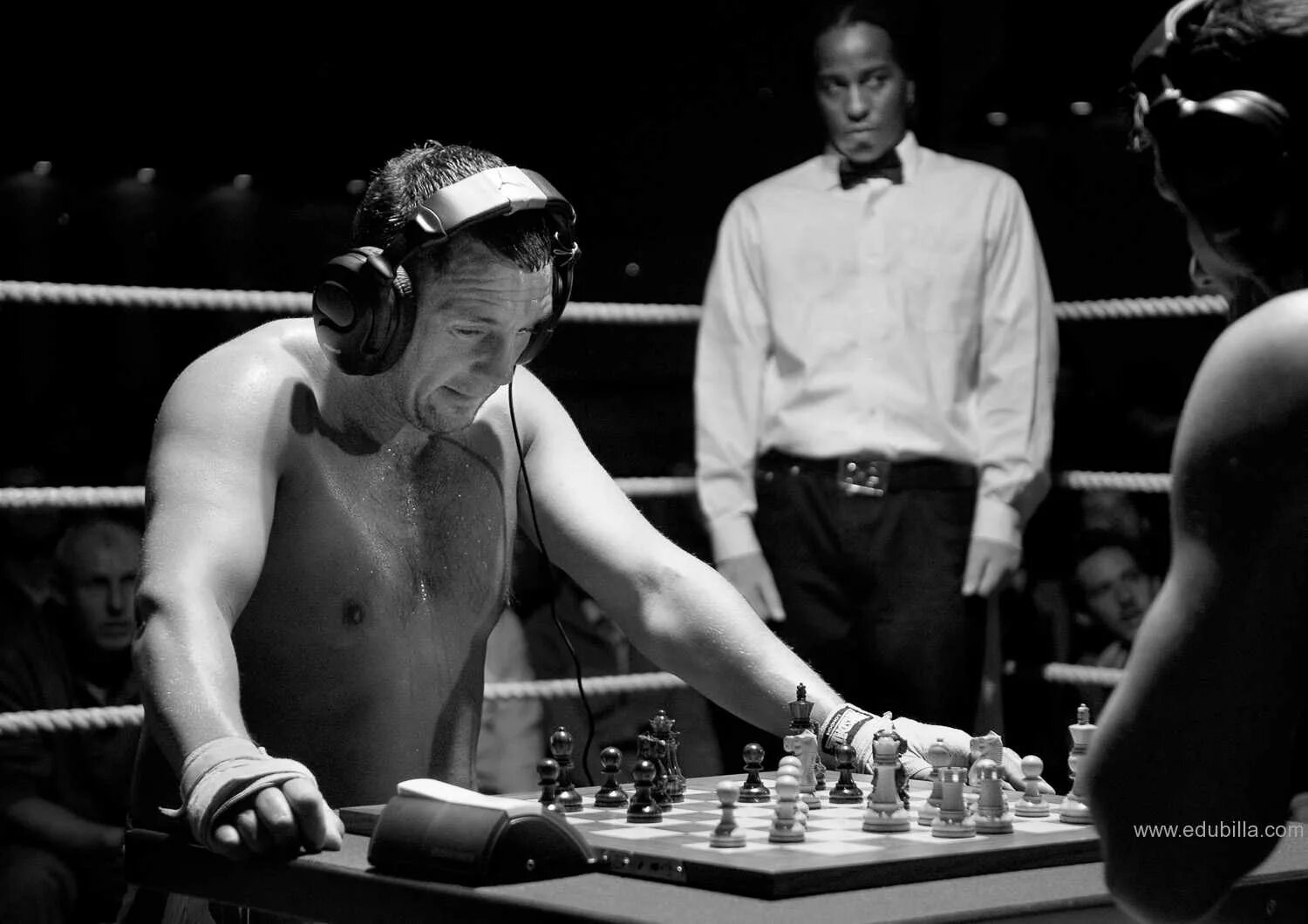 Шахматы для боксера. Шахматный бокс или шахбокс. Шахбокс. Шахбокс. Боксерские шахматы.