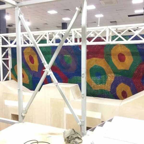 Центр йети. Йети семья уфа. йети уфа детский. уфа развлекательный детский центр йетти. етти уфа детская комната.