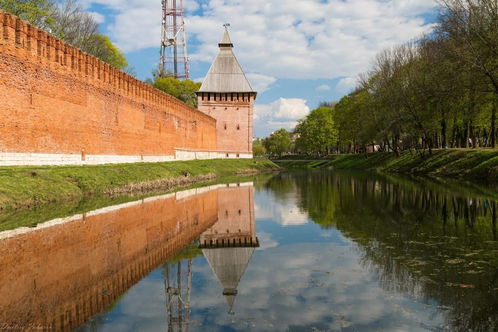 Крепостные стены кремля. Смоленская Крепостная стена Смоленск. Смоленск Смоленский Кремль. Смоленская крепость 16 век.