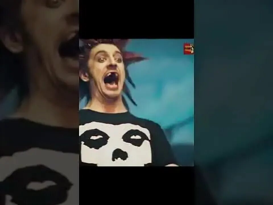 Горшенев со скалы. Gaya khan сеньорита bud arena. Горшок из сериала король и шут. Михаил горшенёв 2013 прыгну со скалы. Разбежаться прыгнуть со скалы король и шут.