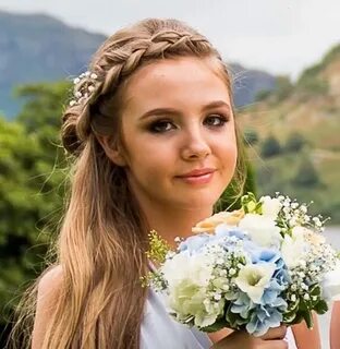 13 Year Old Beautiful Girls : Best Cute 13 Year Old Girls Stock Photos