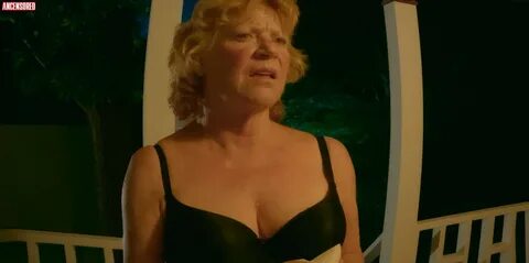 ...u003d.jpg" width="550" alt="Becky Ann Baker Nude.