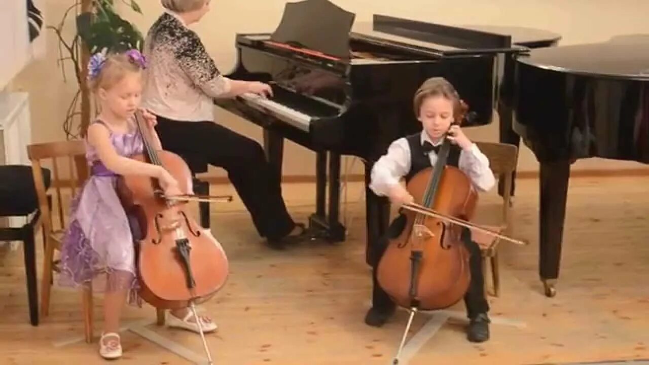 Ноты для фортепиано 1 класс. Ой лопнув обруч ноты для фортепиано. Ой лопнул обруч на фортепиано. Ой лопнул обруч украинская. Ой лопнул обруч украинская.