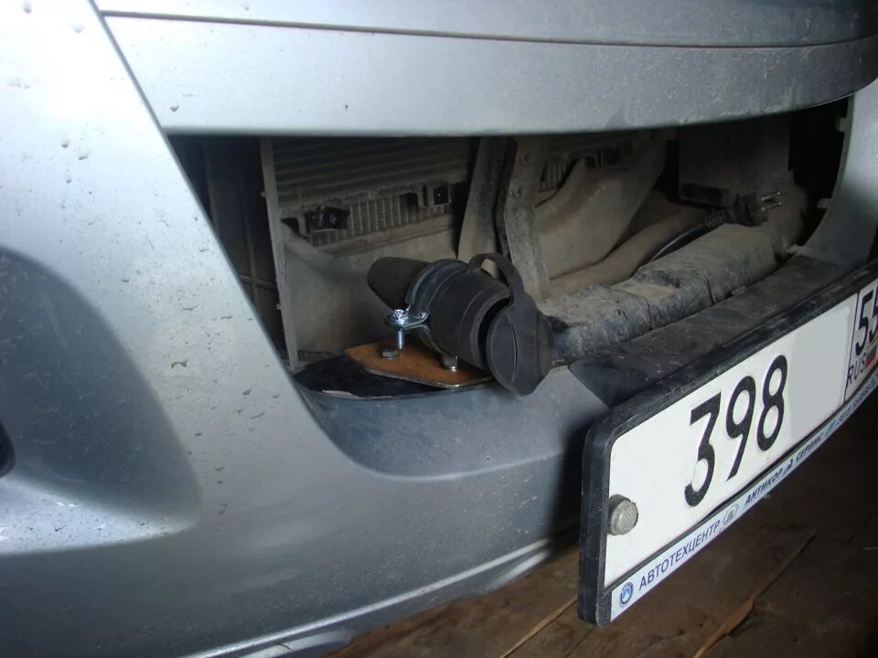 Бамперный разъем для подогревателя. Бамперный разъем для подогревателя