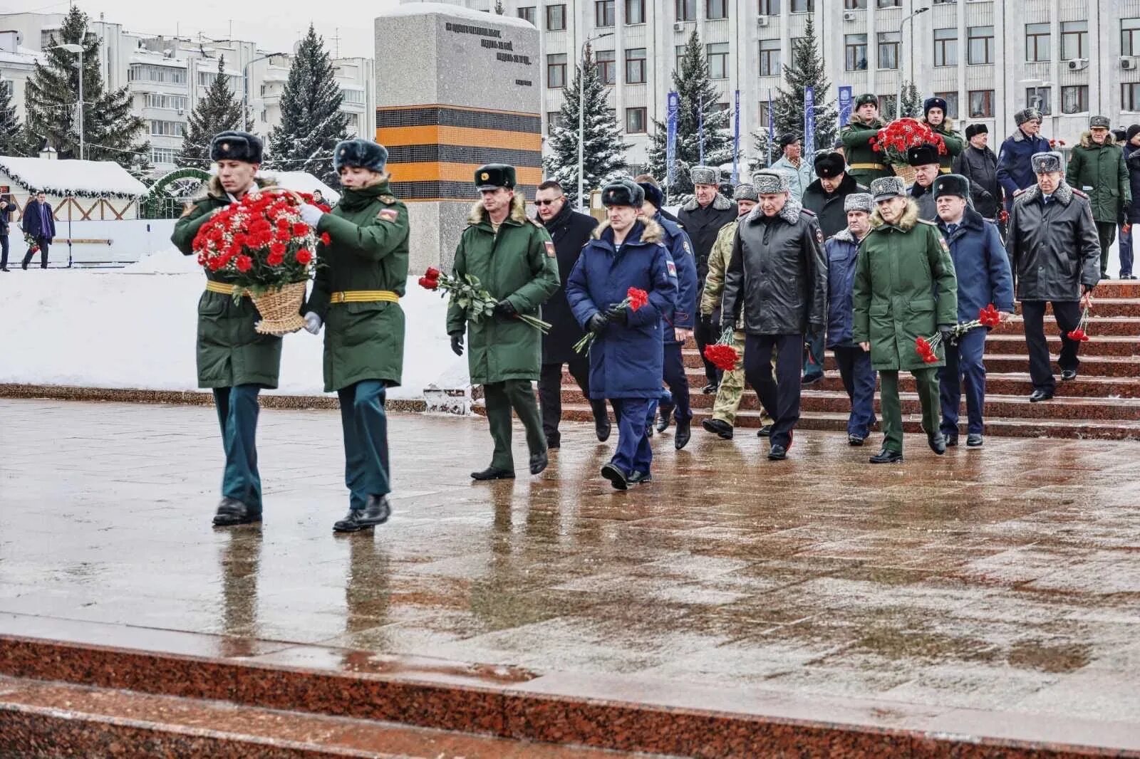 79 Годовщина Победы. Сталинградская битва Самара 2024 площадь славы. Митинг 02