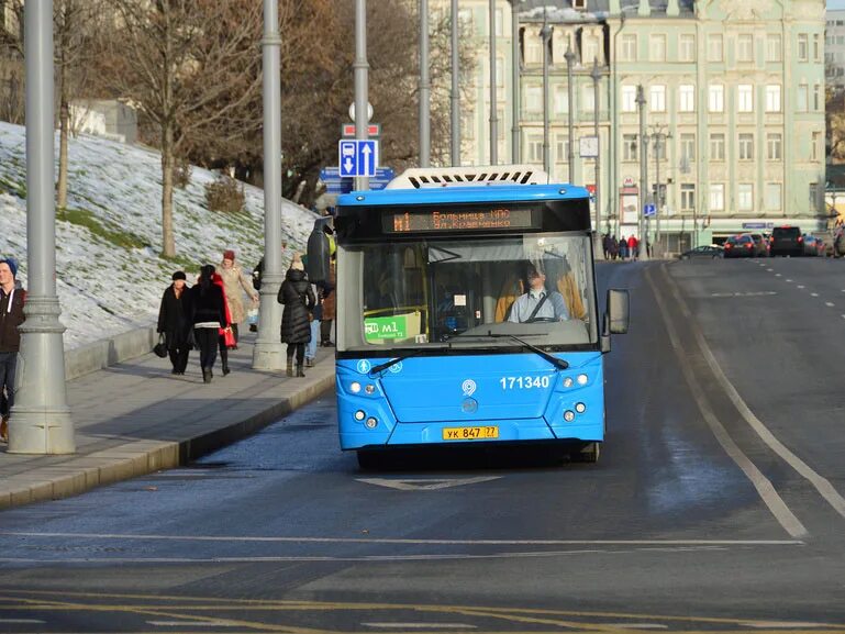 Автобус м1. Автобус м1 Москва. Автобус м3 Москва. Автобус м10 Москва.