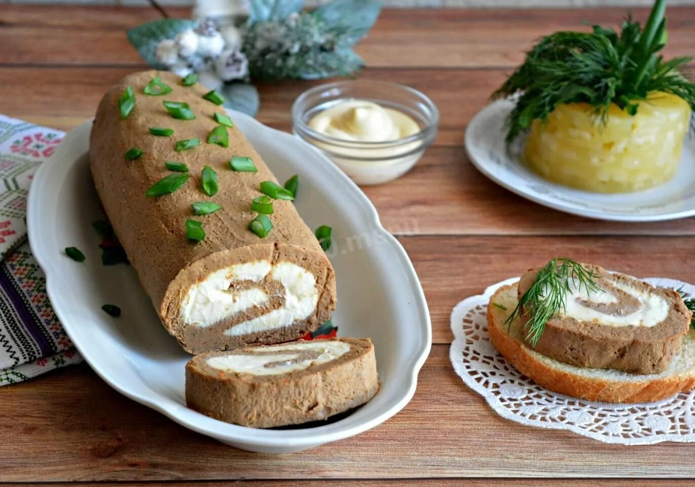 Начинка печень с яйцом. Печеночный паштет ,(куриной печени). Печеночный рулет. Бутерброды с печеночным паштетом. Рулет куриный с паштетом.