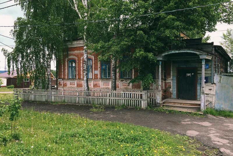 Сухой карсун ульяновская область. Посёлок городского типа Карсун. Карсун перекресток веков. Карсун Ульяновская область. Карсунский район Ульяновск.