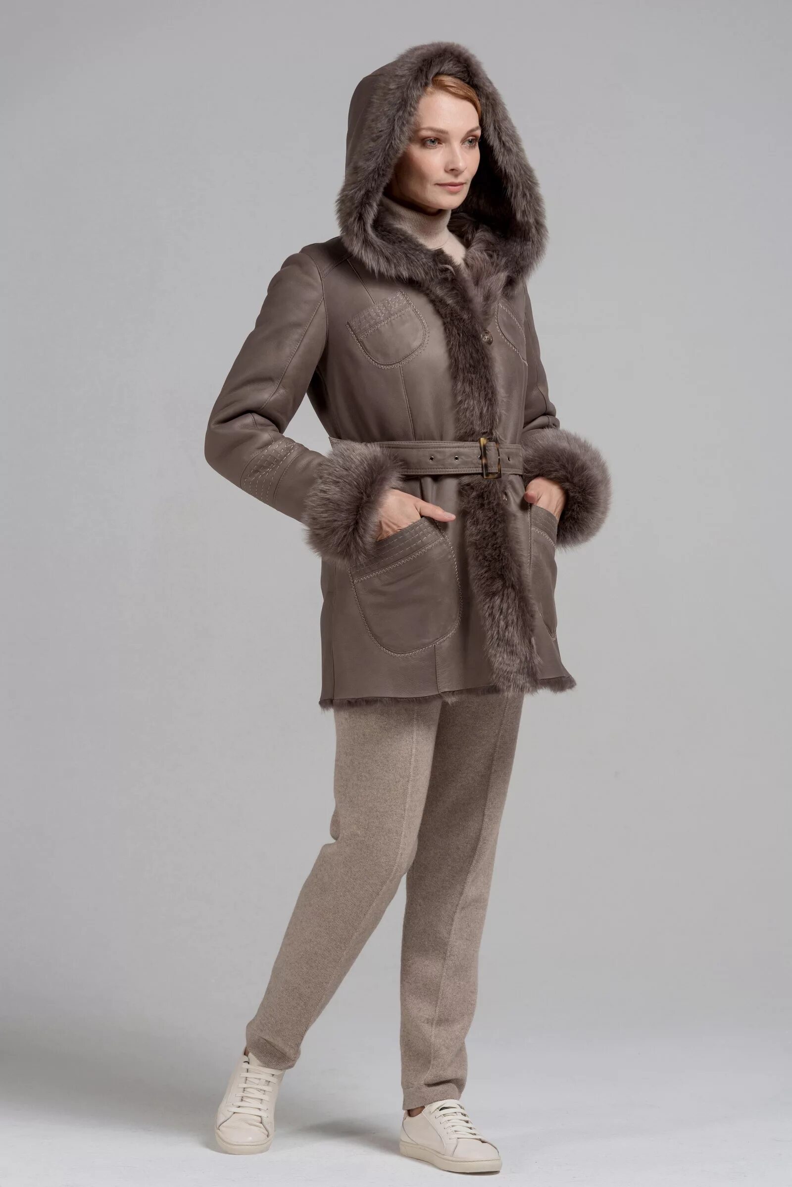 Дублёнки женские для 50 летних. Дубленка московская меховая компания в diamondelectric. Дубленки фирма соло белло. Фабрик дубленка каталог. Алеф дубленки женские.