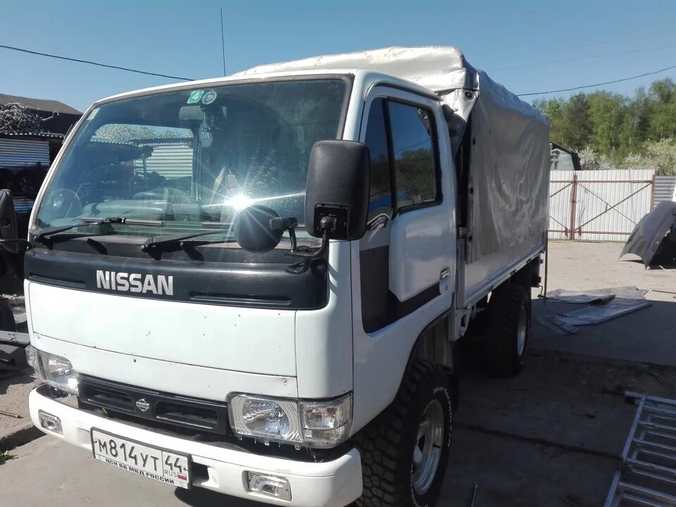 Nissan Atlas. Ниссан атлас 150. Nissan Atlas 5. Nissan Atlas бортовой 2-3 тонны. Дром купить ниссан атлас