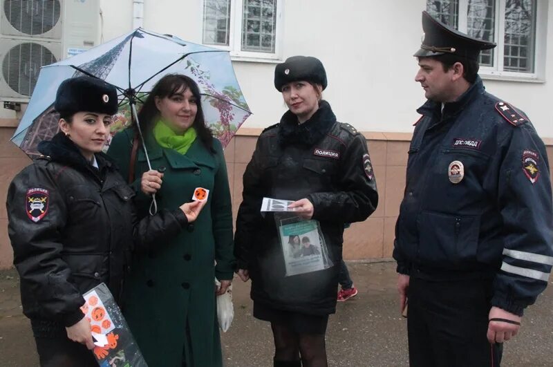 Гибдд майкоп ворошилова график В Госавтоинспекции Майкопа проведена встреча с представителями служб такси