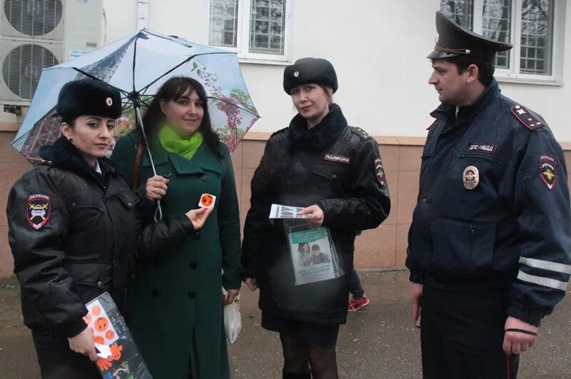 Гаи майкоп. Сотрудники ГИБДД Майкоп. Полиция Майкоп ГАИ. Калиткин ДПС Майкоп.