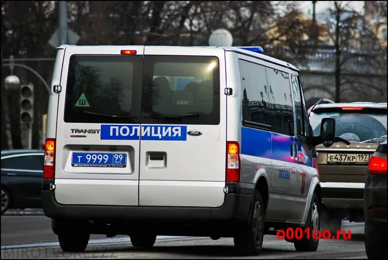 Номер центральной полиции. Номер центральной полиции. Форд транзит полиция 99 регион. Полиция владикавказ машины. Московская милиция.