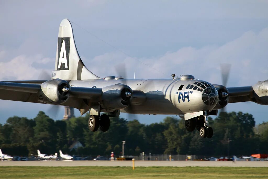 B-29 Superfortress. Бомбардировщик Boeing b-29 Superfortress. Б 29 Fifi. Boeing b-29a Superfortress «Fifi». Б 29 ростов