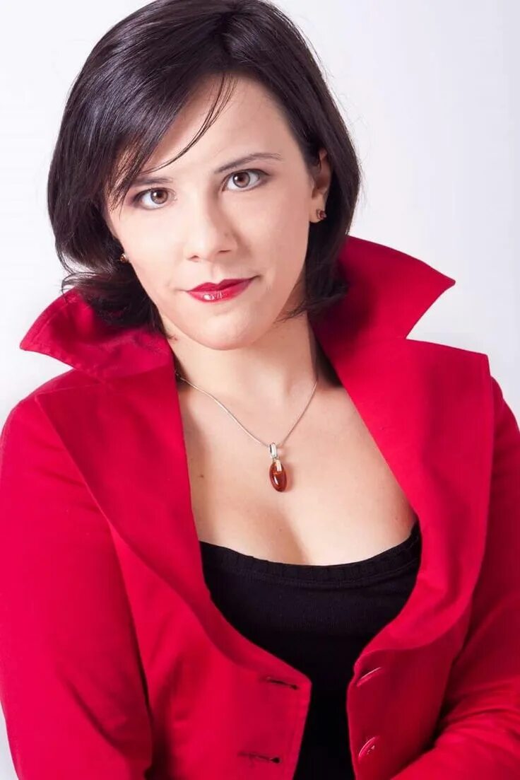 Sylvia schwartz soprano. Silvia soprano фото. Silvia soprano. Silvia soprano. Silvia soprano.