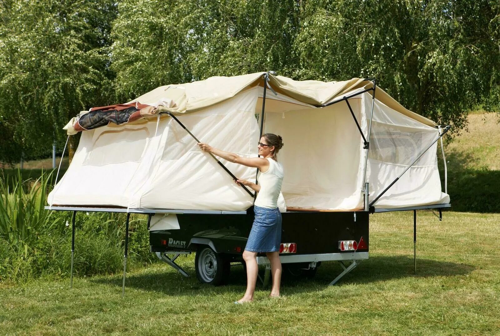 Прицеп палатка купить. Прицеп палатка JAC n120. Прицеп-палатка "Купава" 820000. Opus прицеп-палатка. Прицеп-дача Coleman Caravan, 2000 прицеп палатка масса.
