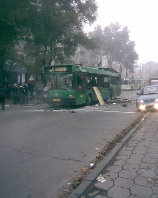 Взрыв автобуса в Тольятти 2007. Взрыв автобуса в Тольятти 31.10.2007. Автобус 2 Тольятти взрыв. Взрыв автобуса в тольятти