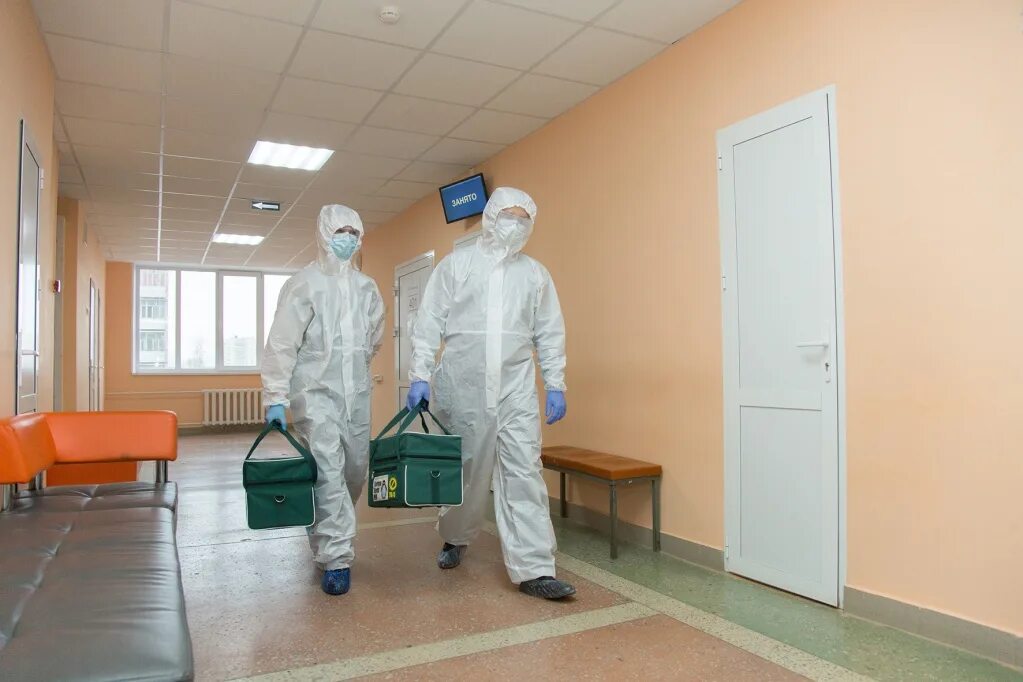 волонтёрство в нижнем тагиле. помощь людям попавшим в трудную жизненную ситуацию. волонтеры тагила. свердловский областной медицинский колледж нижний тагил. волонтеры тагила.