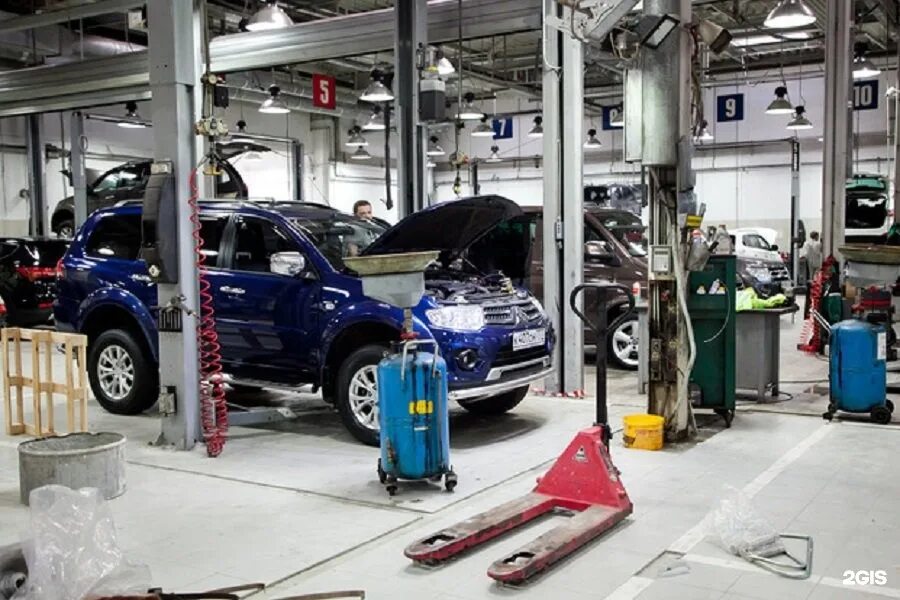 Рольф юг обручева. Фольксваген куланц. Рольф юг сервис. Рольф ягуар. Volkswagen рольф юг.