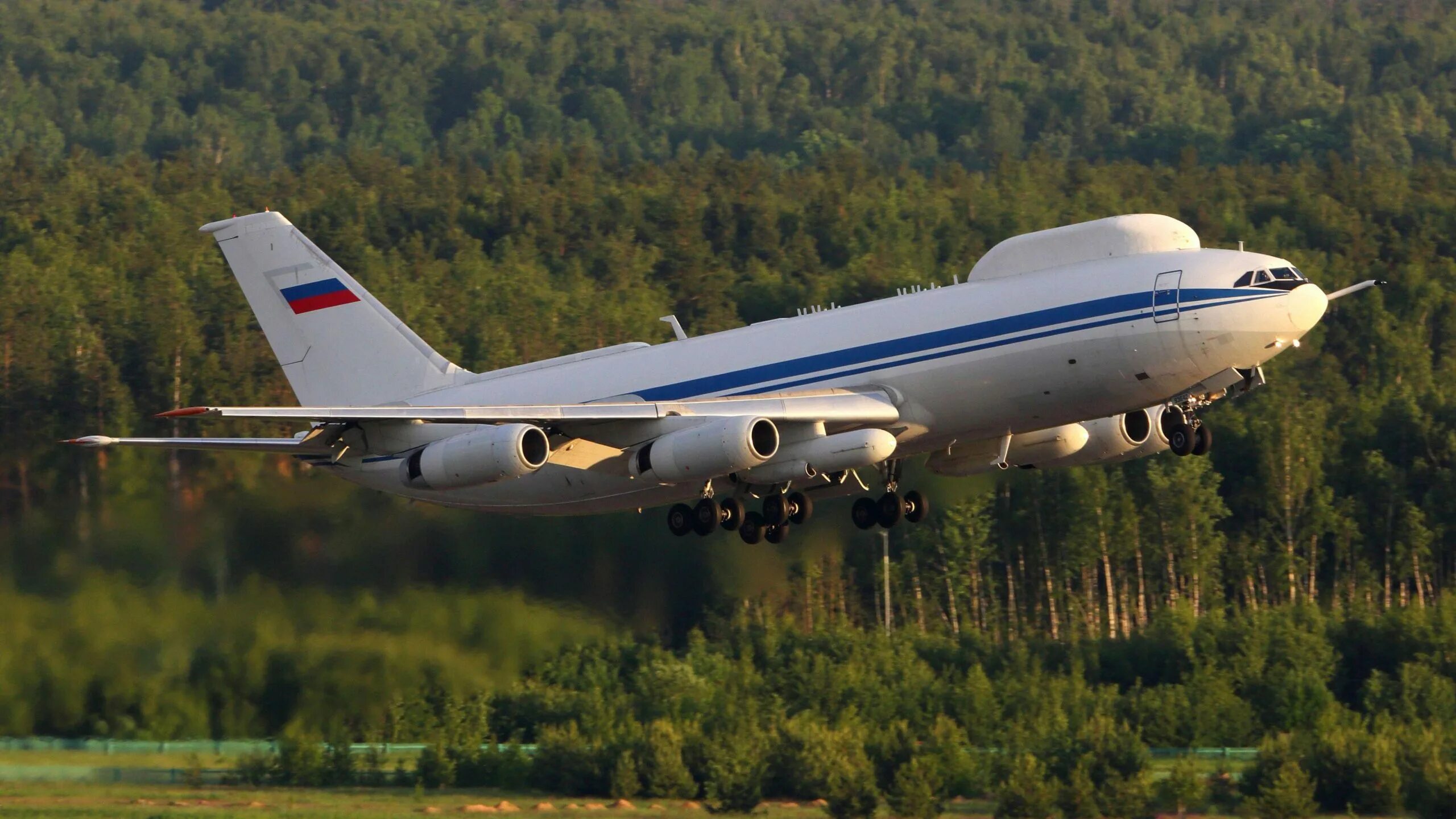 Израильский самолет судного дня. Ил-80 самолёт. ил-86 вкп 93642. ил-80 93642. ил 86 самолет судного.