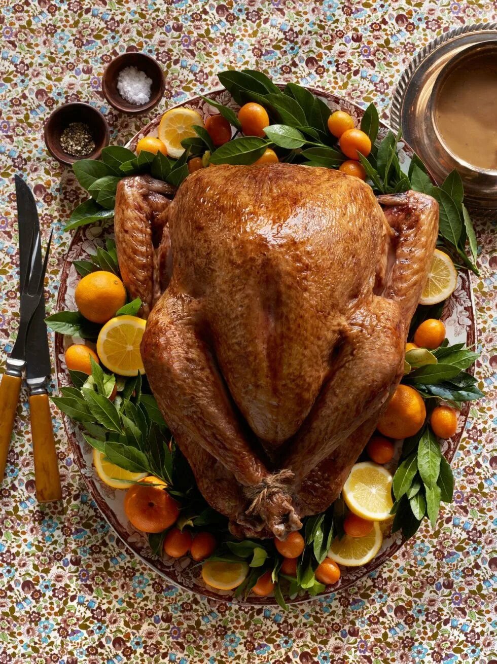 День индюшки. A Turkey день Благодарения. Индейка на день Благодарения. Красивые блюда. Блюда на день Благодарения.
