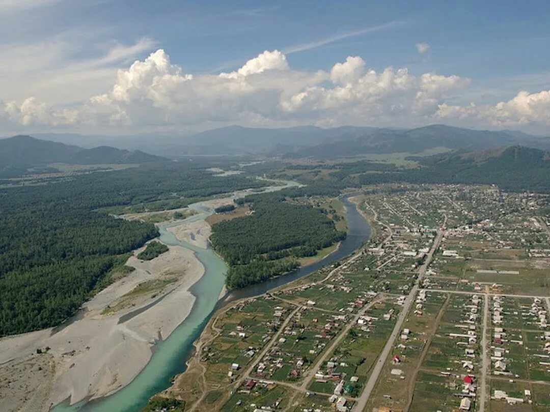 Verkh-Uimon (Upper Uimon) is a village in the Ust-Koksinsky municipal district o