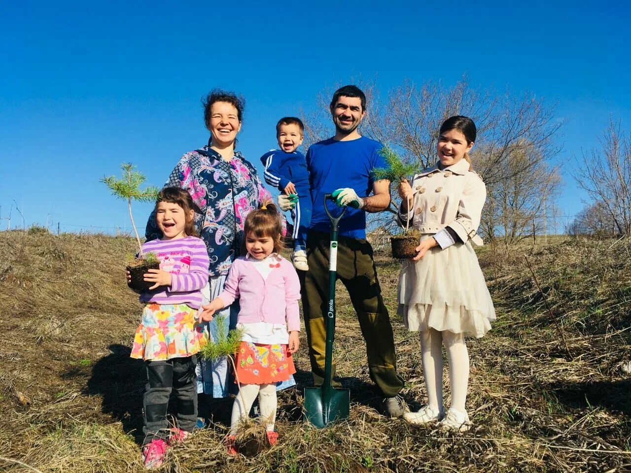 Многодетная семья. Татарская семья. Эко семья. Эко семья конкурс.