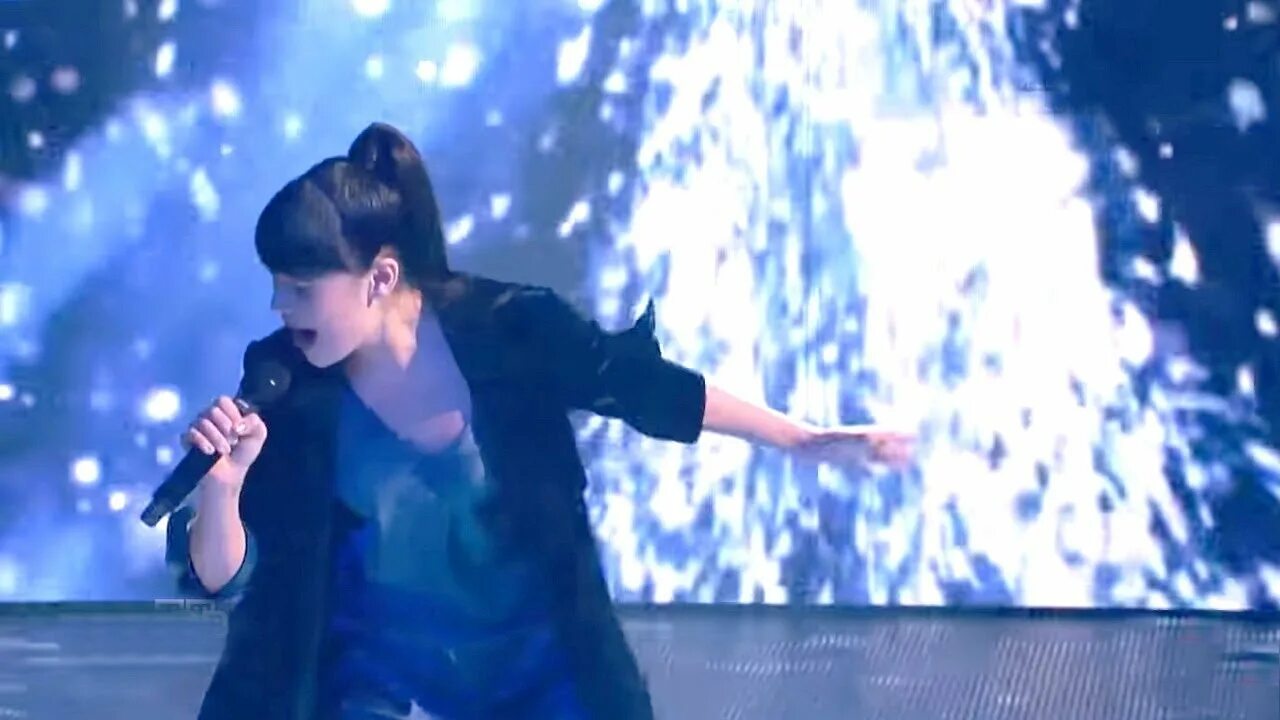 Живой голос диана анкудинова. Диана анкудинова ты супер вьюга. Анкудинова диана ты супер 2019. Диана анкудинова dernier dancer. Вьюга диана анкудинова вьюга.