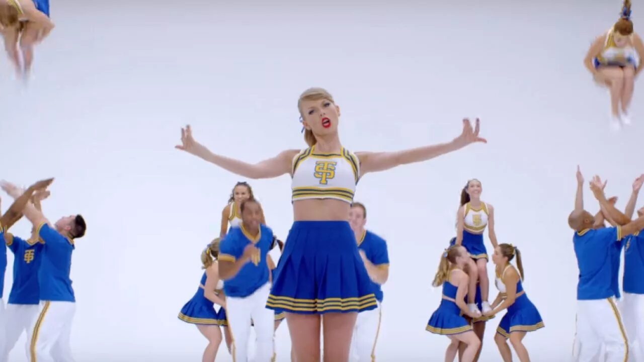 Шейк тейлор. Shake it off. Taylor Swift Shake it. Тейлор Свифт Shake it off клип. Фото Тейлор Shake it off.