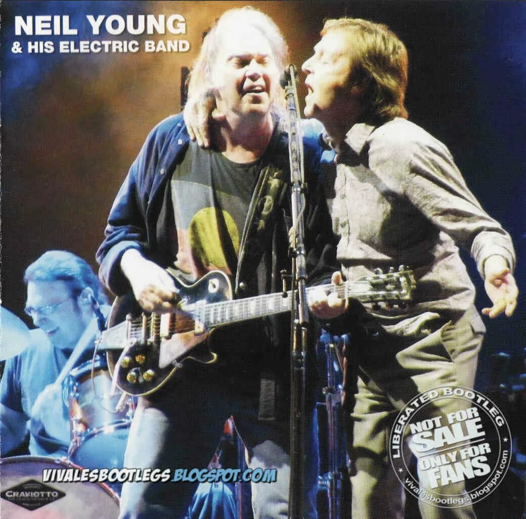Neil young "Harvest". Neil young World record. The phase Effect Bob MCCARTNEY.